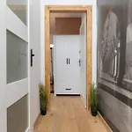 One-bedroom Kazimierz For Office Starowislna By Renters